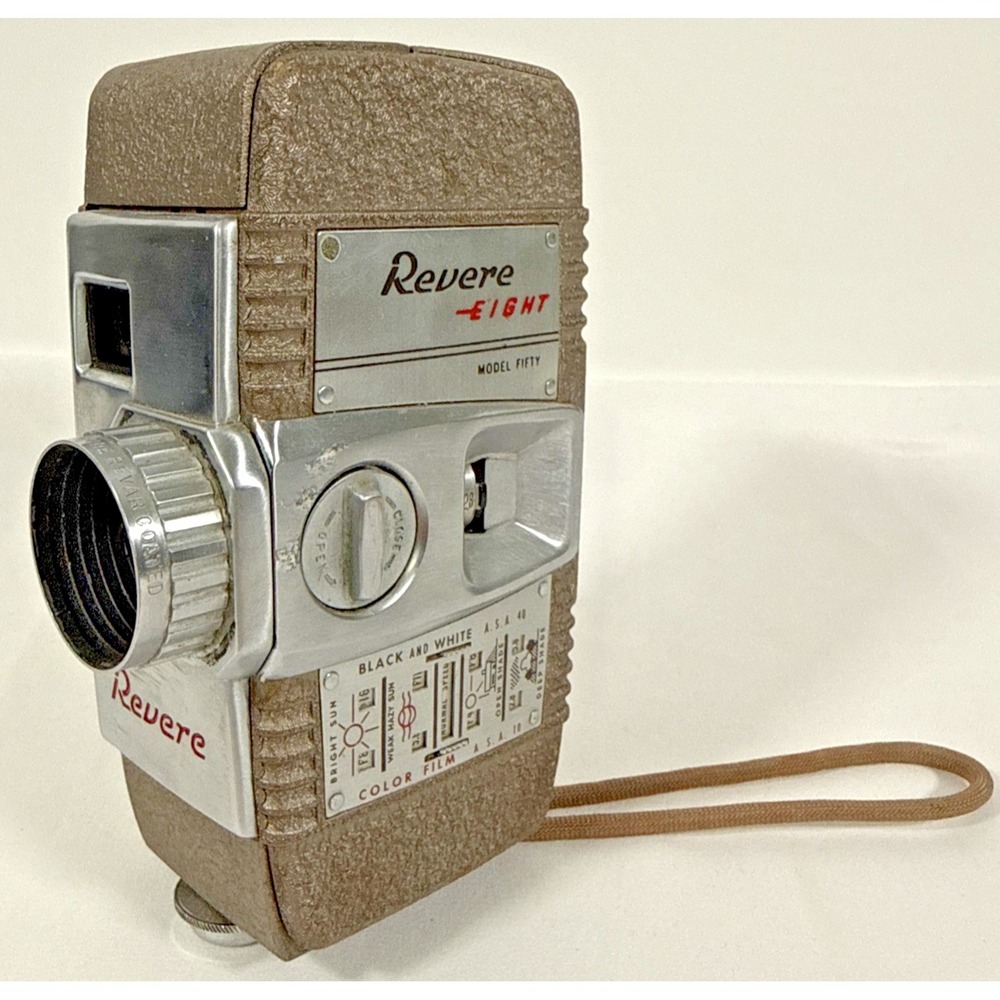 Revere Eight Model 50 Cine Movie Camera 8mm Brown Vintage Wind Up Working